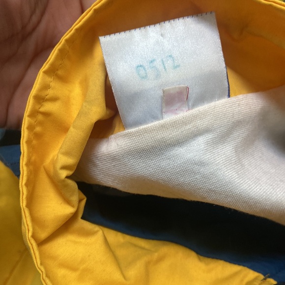 ASICS windbreaker - Picture 7 of 7